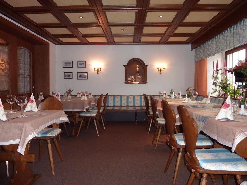 Historisches Genusshotel Loewen Schopfheim Exterior photo