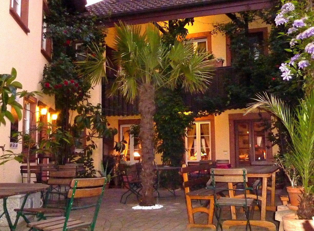 Historisches Genusshotel Loewen Schopfheim Exterior photo