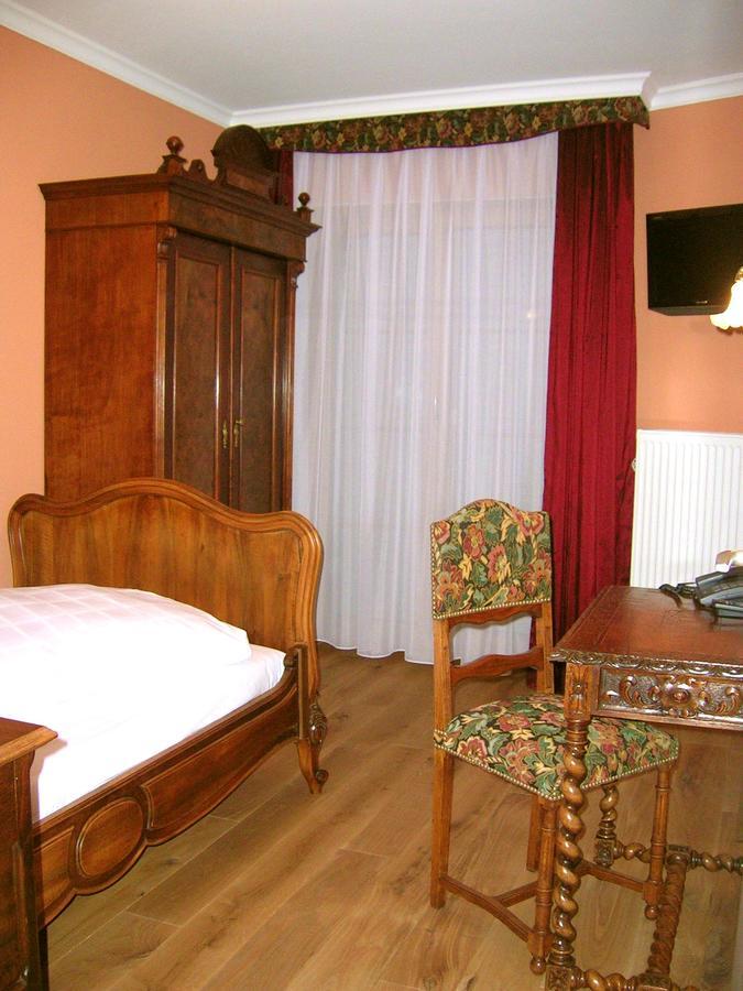 Historisches Genusshotel Loewen Schopfheim Exterior photo